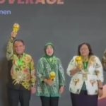 Pemprov Sultra Raih UHC Awards 2024